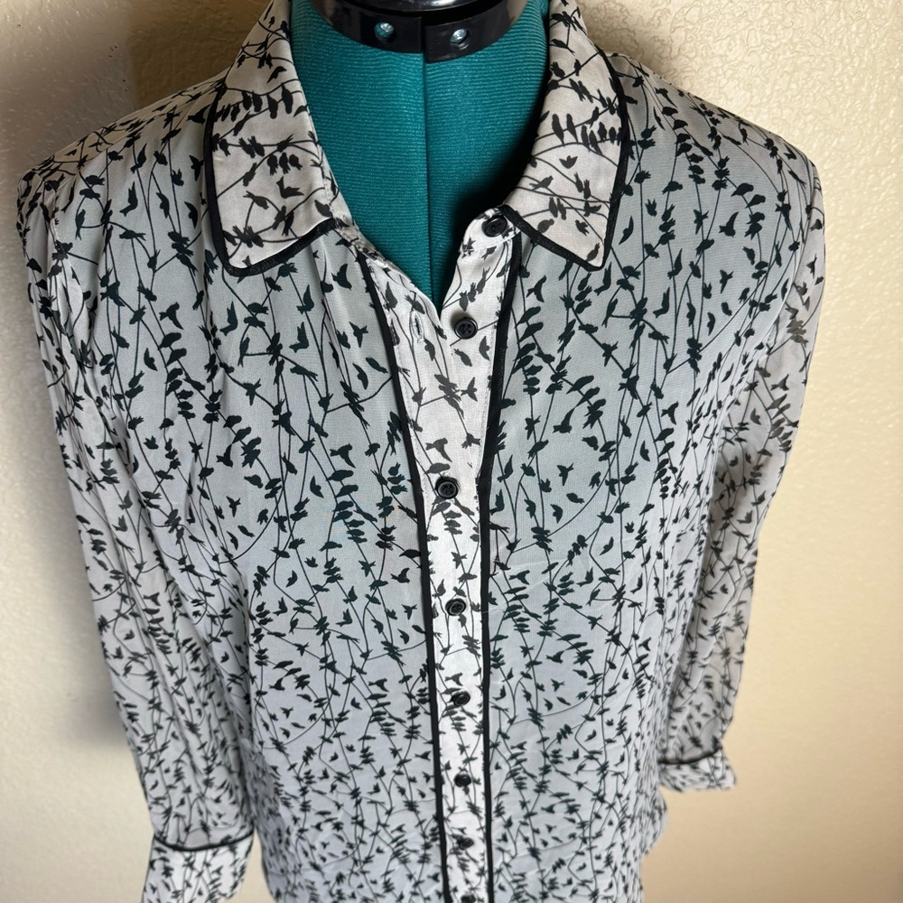 Black Bird vine print Women’s Sz Small gray sheer blouse long sleeve Pleione - Picture 2 of 7